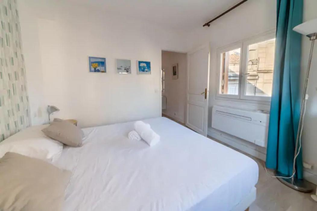 Magnifique Appartement De Charme Avec Vue Sur Le Palais Des Papes A Avignon Wifi Gratuit Dış mekan fotoğraf